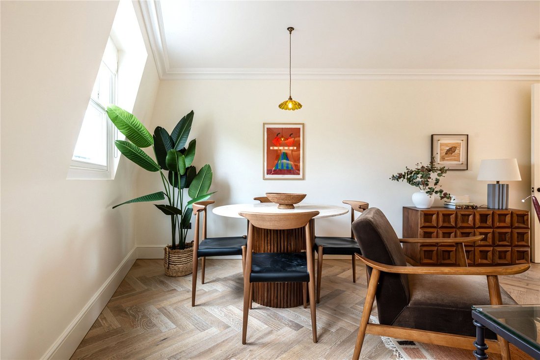 Apartment in Ladbroke Grove, Kensington And Chelsea, England 4 - 18091095
