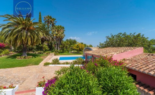 Casa a Santa Bárbara de Nexe, Algarve, Portogallo 1