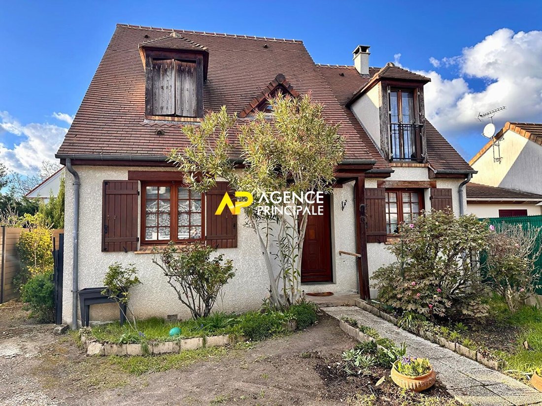 House in L'Union, Sartrouville, France 1 - 18102902