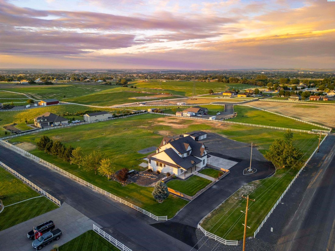 House in Kennewick, Washington, United States 2 - 18093549