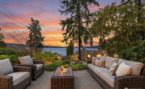 House in Bellevue, Washington, United States 1