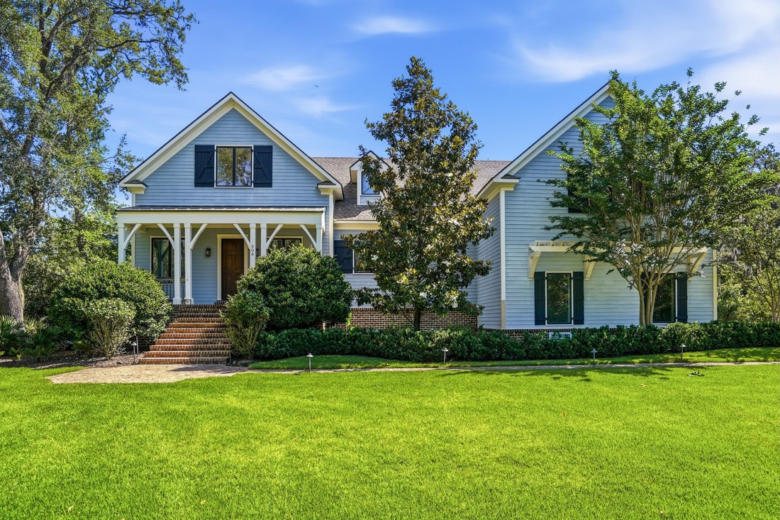 House in St. Simons, Georgia, United States 1 - 18090984