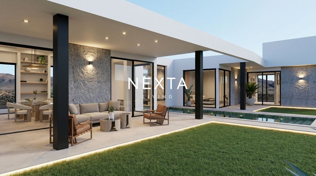 Chalet in Yaiza, Canary Islands, Spain 3 - 18091346