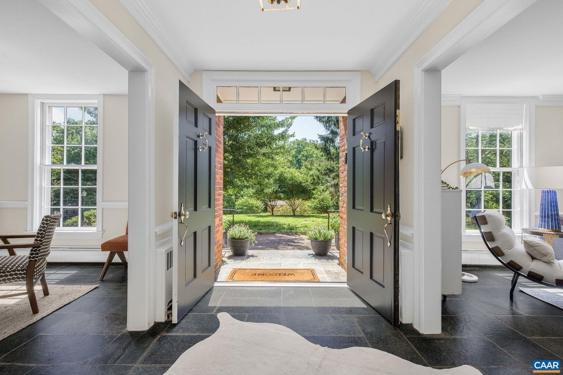 House in Charlottesville, Virginia, United States 3 - 18095077