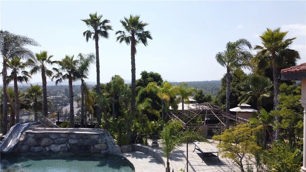 House in Altadena, California, United States 1 - 18104941