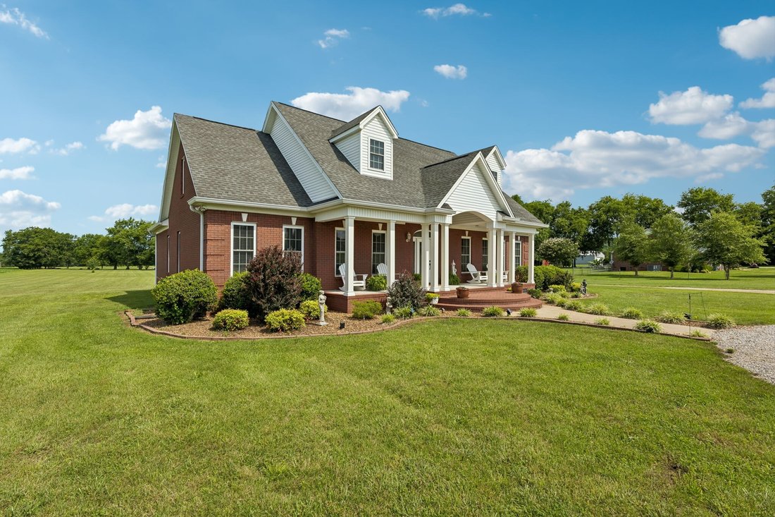 House in Columbia, Tennessee, United States 4 - 18095585