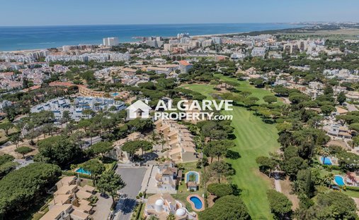 Villa a Vilamoura, Quarteira, Algarve 1