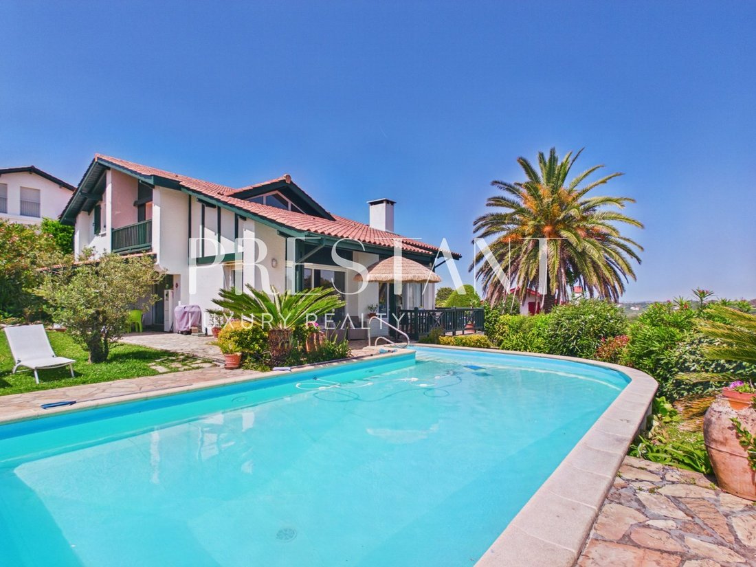 House in Sainte Barbe-Lac, Saint-Jean-de-Luz, France 5 - 18096656