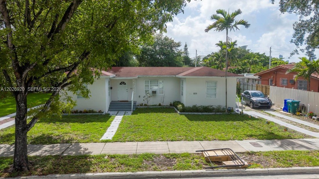 House in Miami, Florida, United States 5 - 18098522