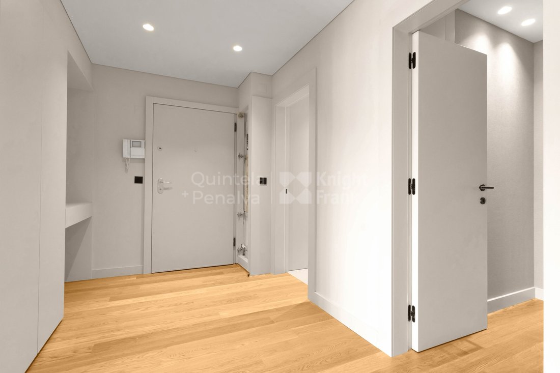 Apartment in Lordelo do Ouro e Massarelos, Porto District, Portugal 4 - 18099434
