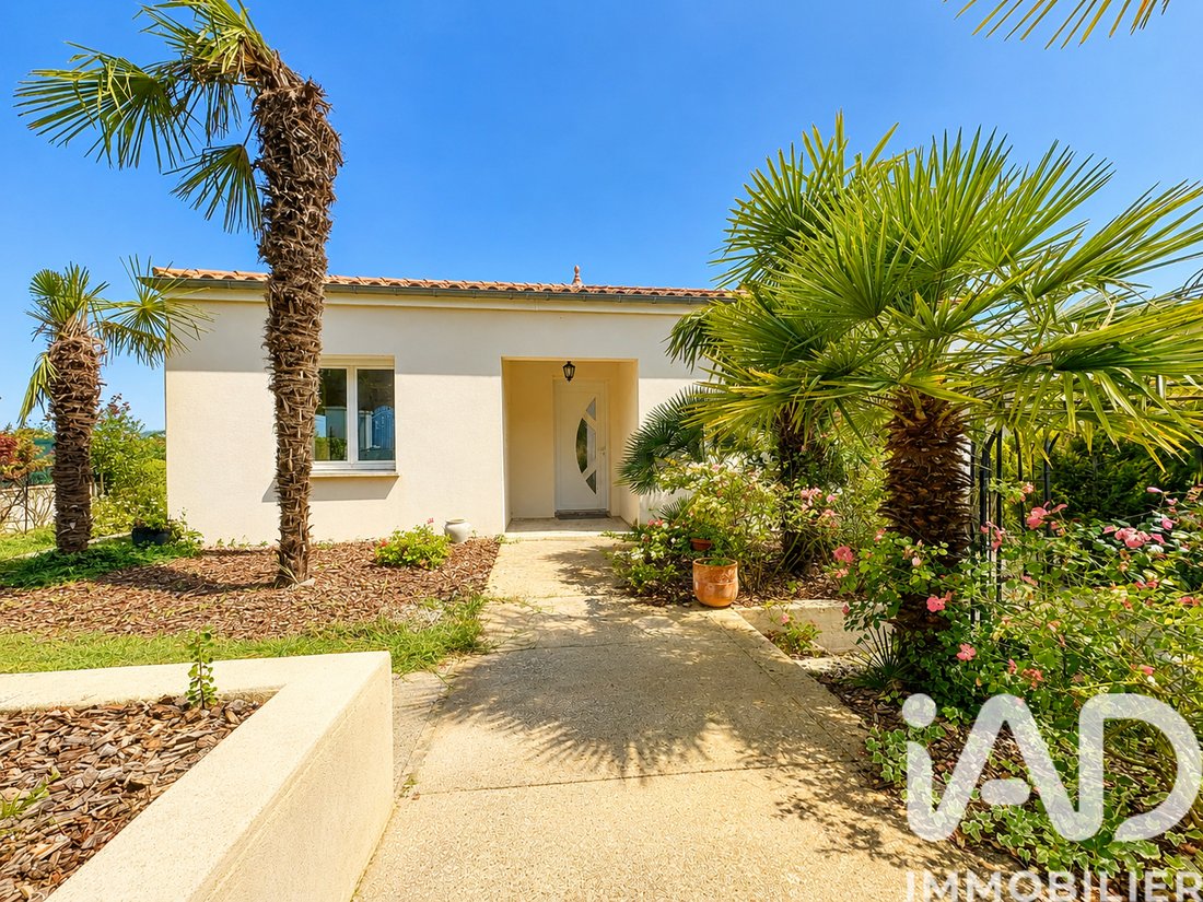 House in Saint-Palais-sur-Mer, Nouvelle-Aquitaine, France 1 - 18100144