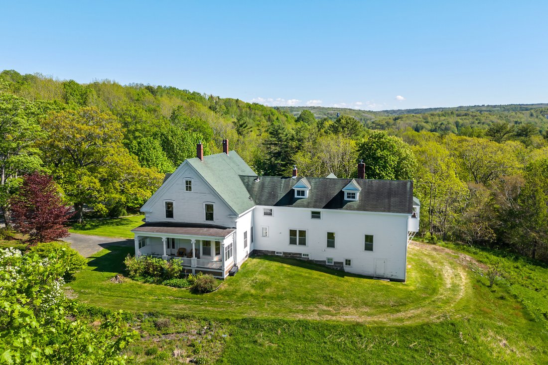 House in Bear River, Nova Scotia, Canada 1 - 18093184