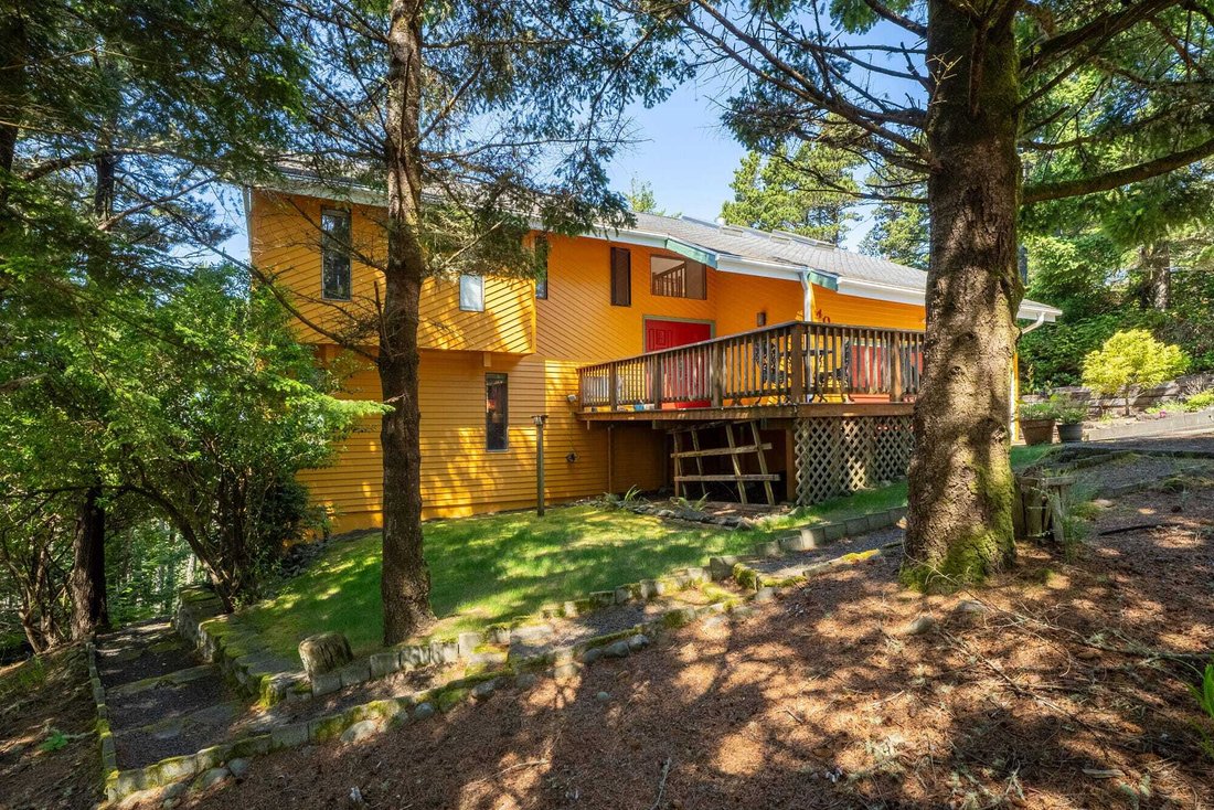 House in Tillamook, Oregon, United States 3 - 18096023