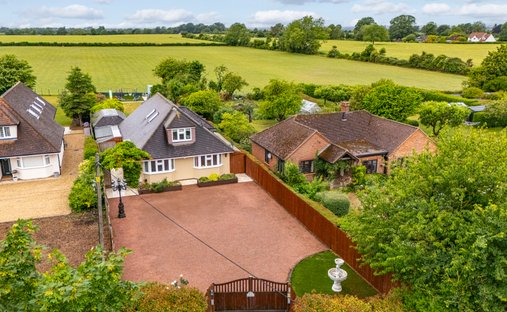 House in Butler's Cross, England 1