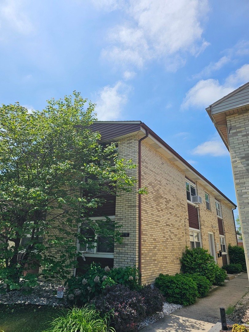 Apartment in Summit, Illinois, United States 1 - 18092454