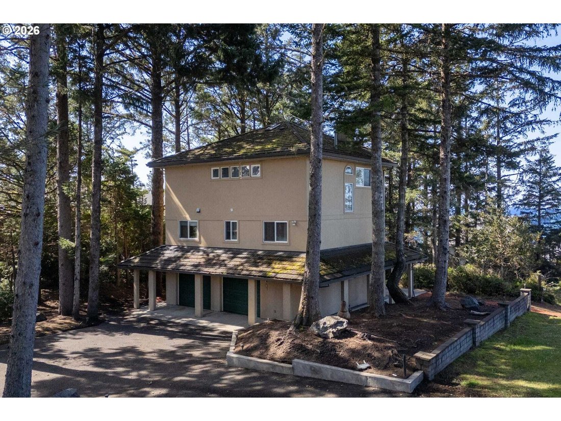 House in Tillamook, Oregon, United States 4 - 18095123