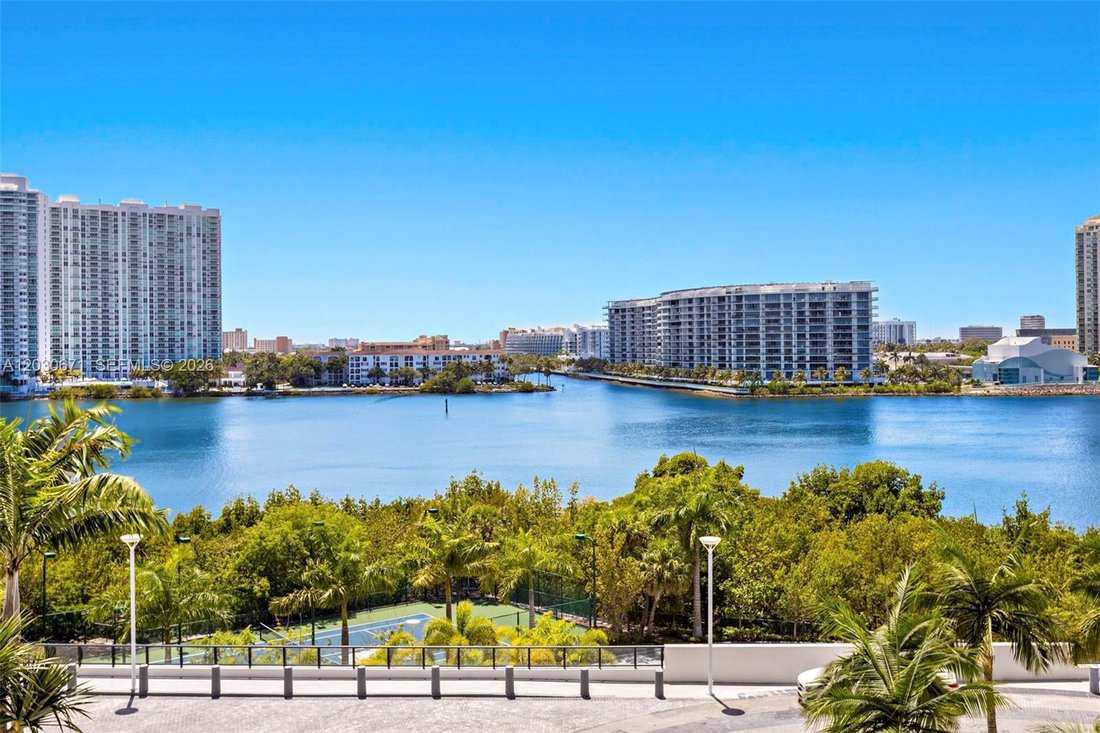 Condo in Golden Beach, Florida, United States 3 - 18098572