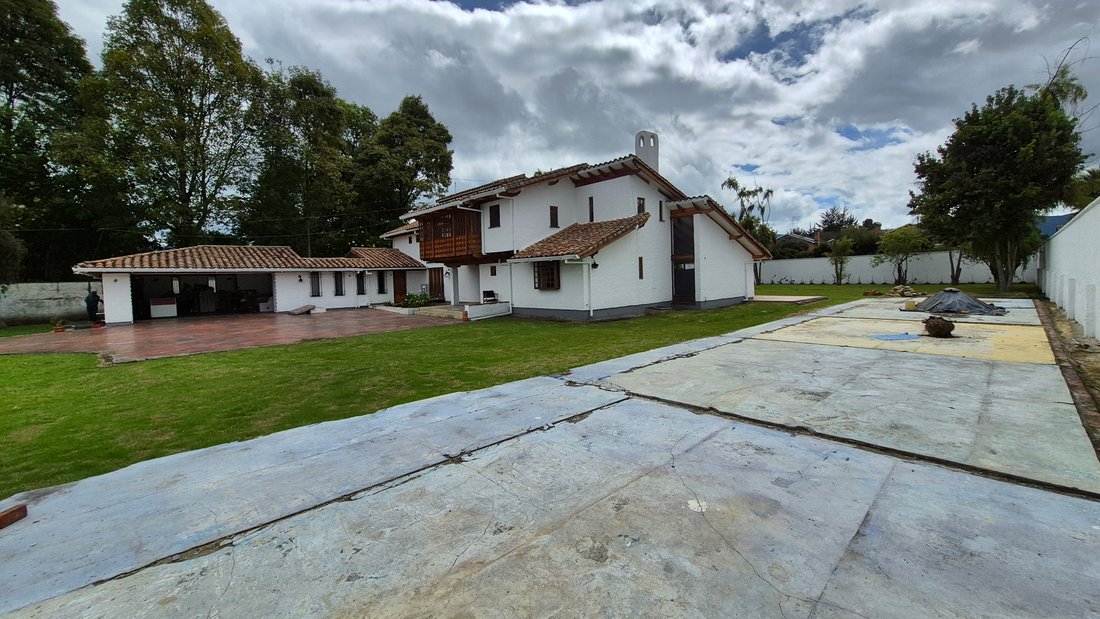 House in Bogota, Bogotá, Colombia 2 - 18092319