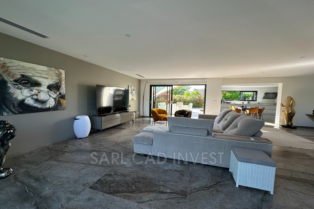 Villa in Bourg, Fondettes, France 1 - 18093240
