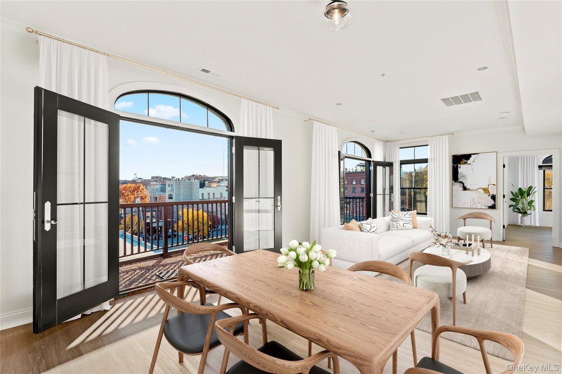 Condo in Saratoga Springs, New York, United States 2 - 18094460