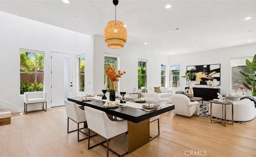 Maison à Irvine, Californie, États-Unis 1