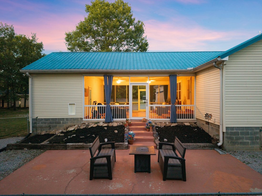 House in Lewisburg, Tennessee, United States 4 - 18104888