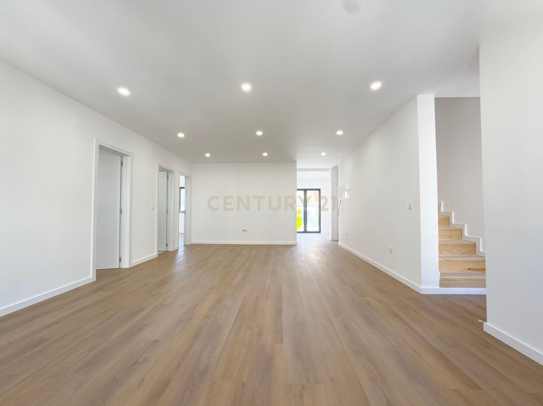 Apartment in Almada, Cova da Piedade, Pragal e Cacilhas, Setubal, Portugal 2 - 18089850