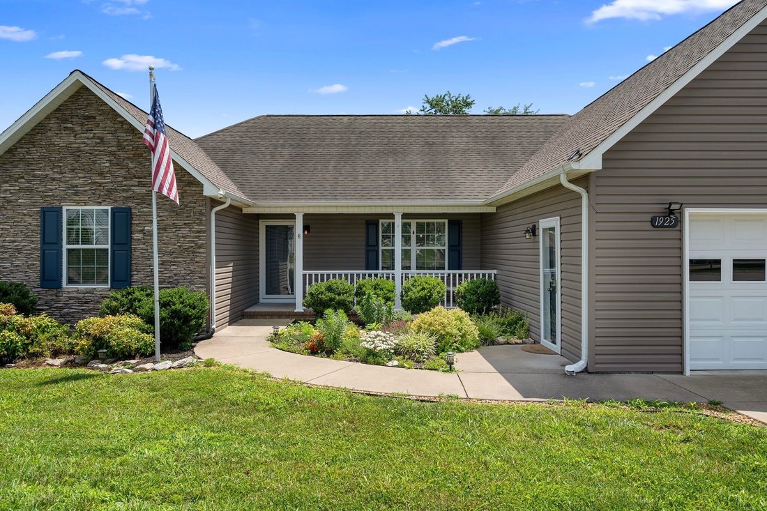 House in Columbia, Tennessee, United States 4 - 18102708
