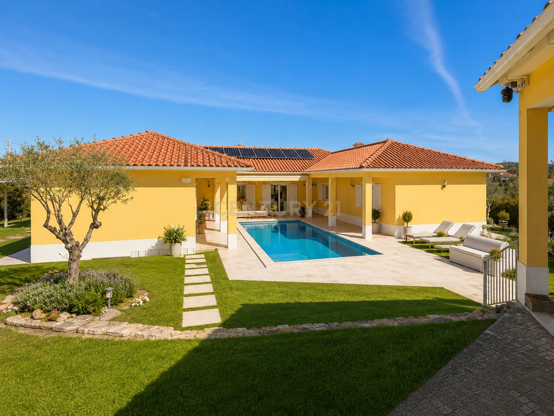 Farm Ranch in Povoa da Isenta, Santarem District, Portugal 1 - 18098963