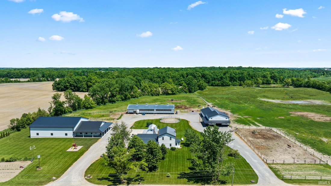 House in Hamilton, Indiana, United States 4 - 18017474
