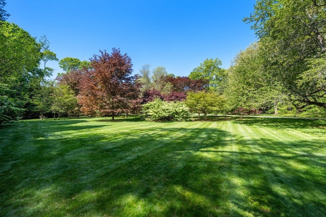 Land in Weston, Massachusetts, United States 1 - 18094491
