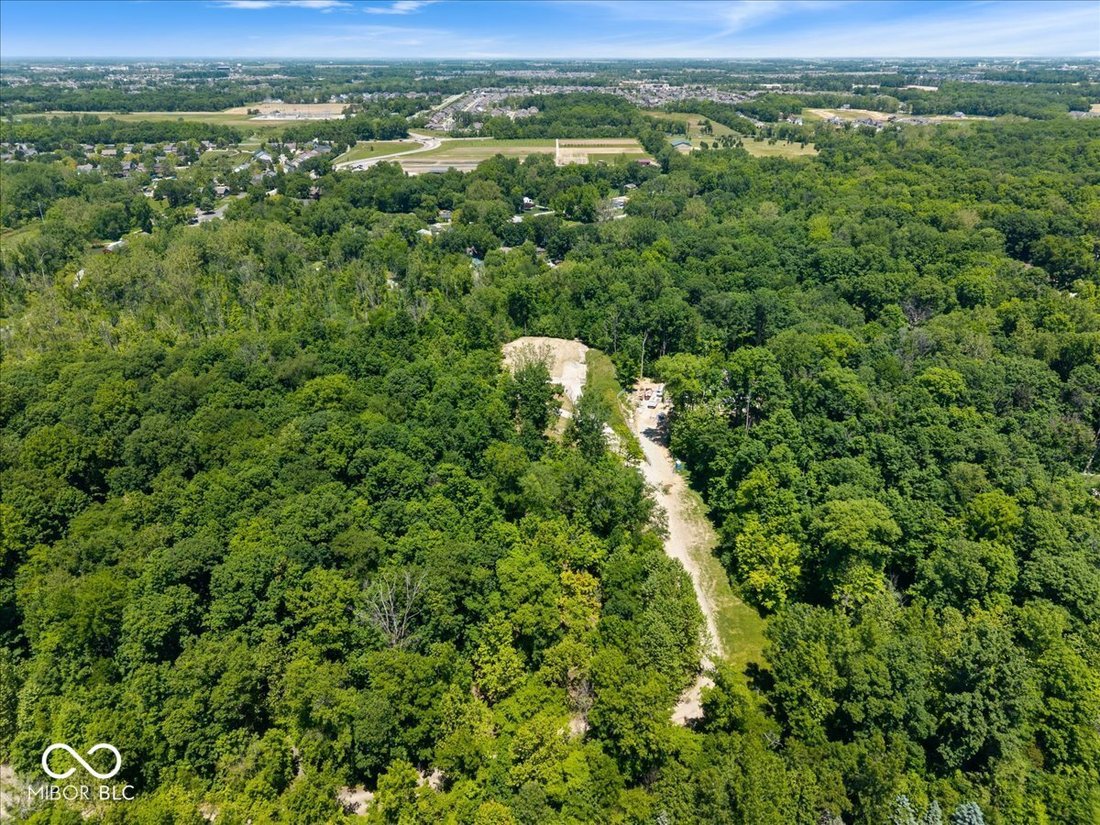 Land in Fortville, Indiana, United States 3 - 18095984