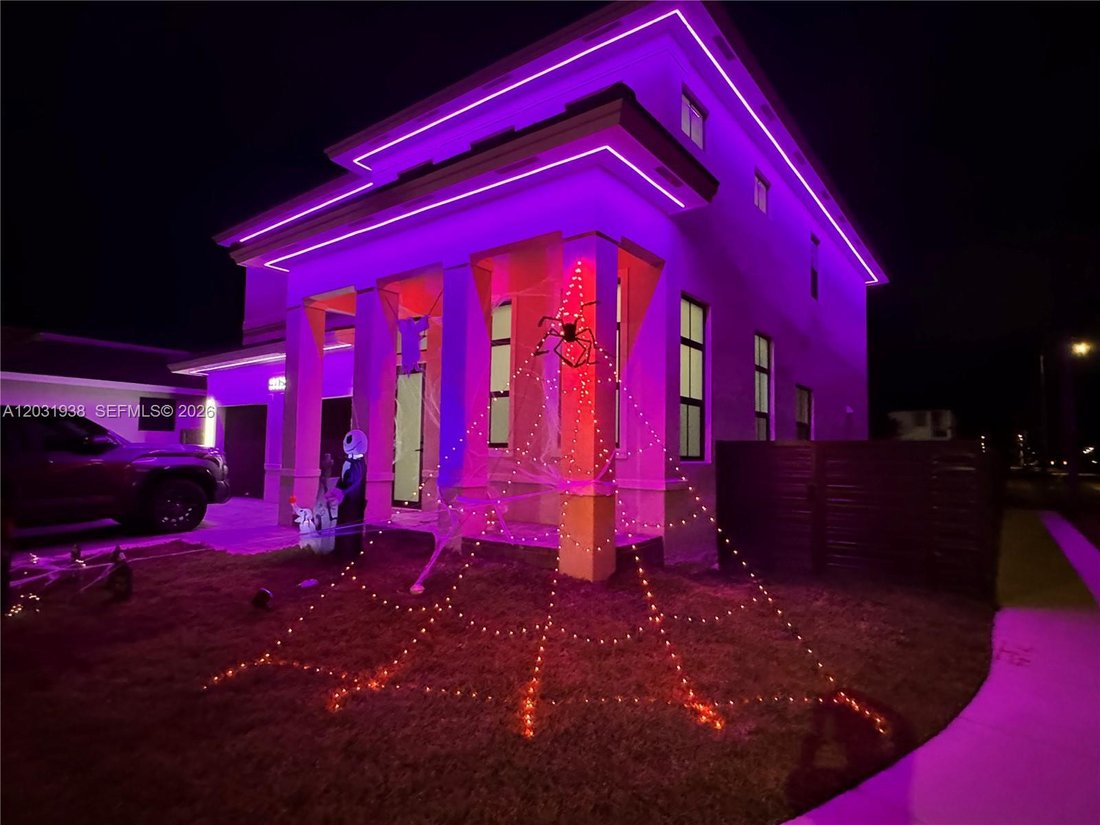 House in Miami, Florida, United States 4 - 18101024