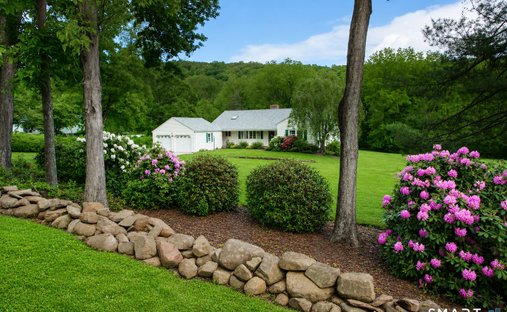 House in East Granby, Connecticut, United States 1