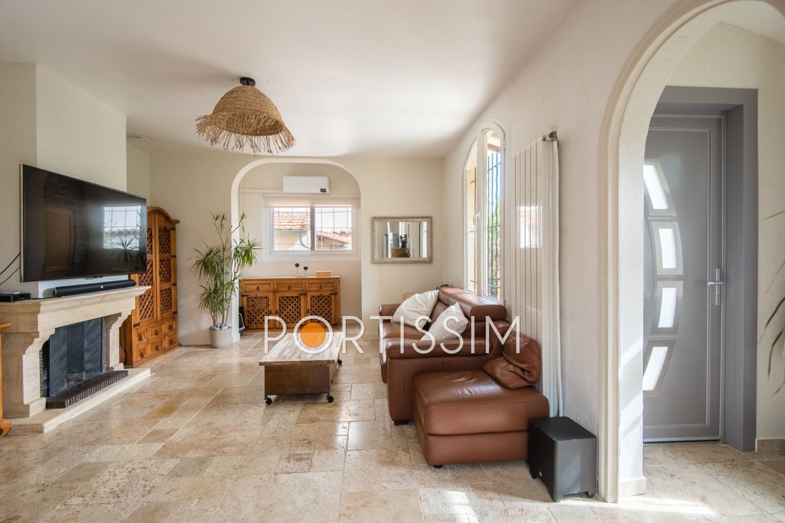 Villa in Val de Cagne-Colline Route de Vence, Cagnes-sur-Mer, France 5 - 18101504