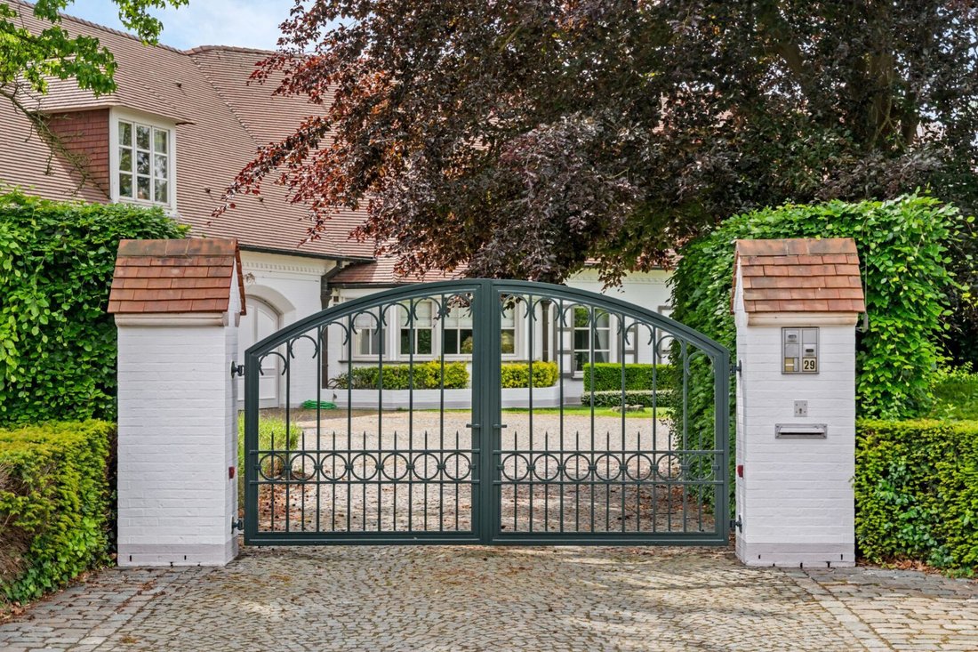 Villa in Maaseik, Flanders, Belgium 2 - 15315733