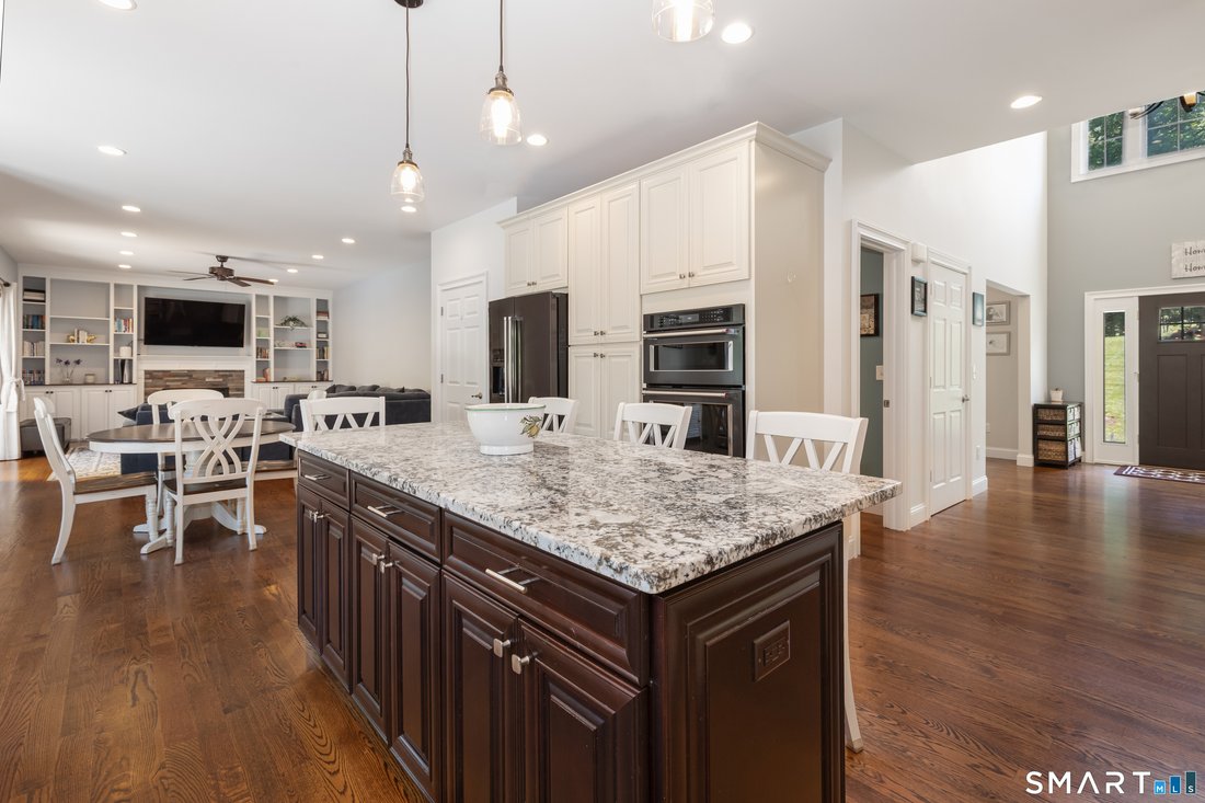Haus in Danbury, Connecticut, Vereinigte Staaten 1 - 18098111