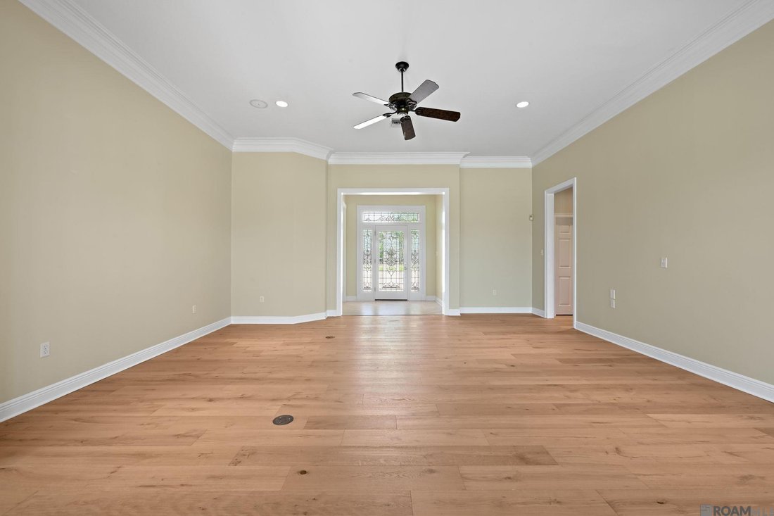 House in Baton Rouge, Louisiana, United States 3 - 18096081