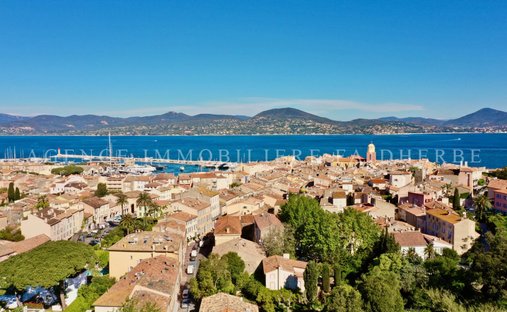 Apartment in Zone Est Diffuse, Saint-Tropez, France 1