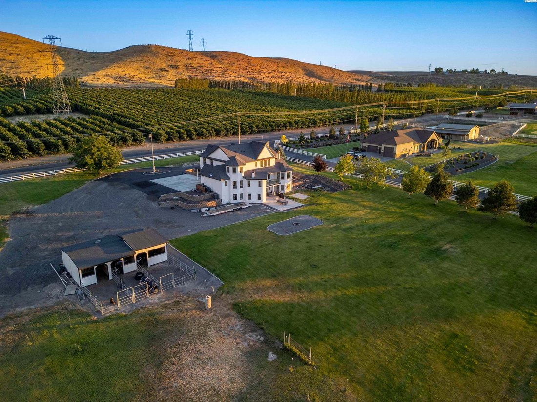 House in Kennewick, Washington, United States 4 - 18093549