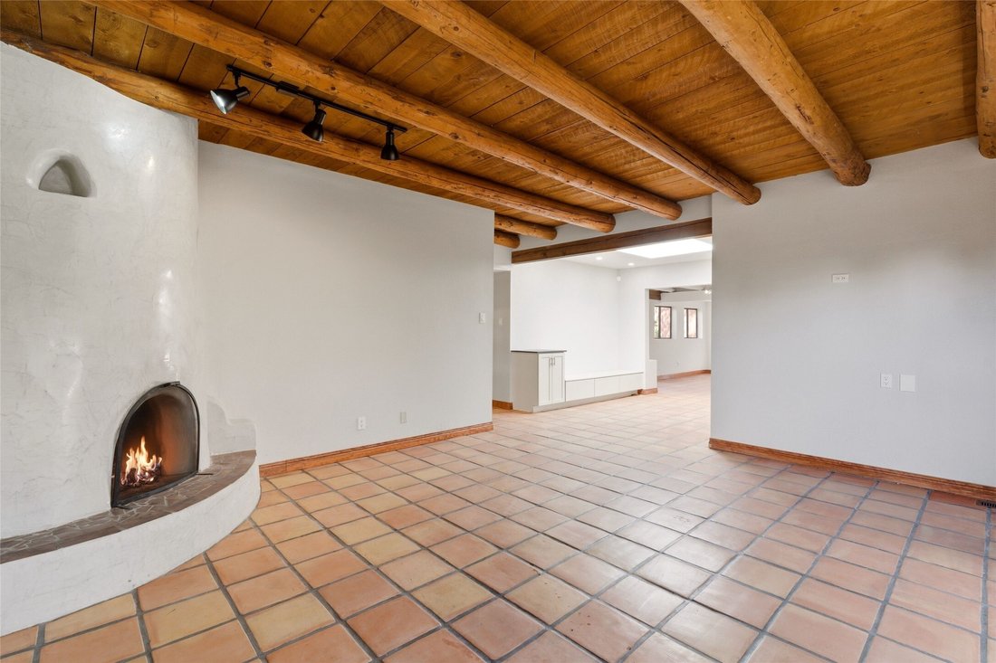 House in Santa Fe, New Mexico, United States 4 - 18094596