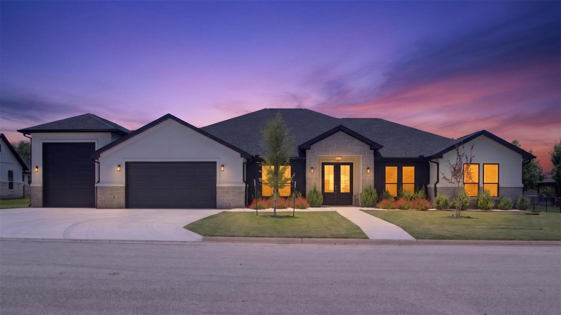 House in Kingsland, Texas, United States 1 - 18103036