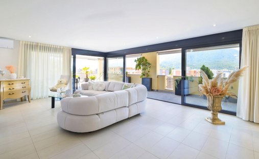 House in Locarno, Ticino, Switzerland 1