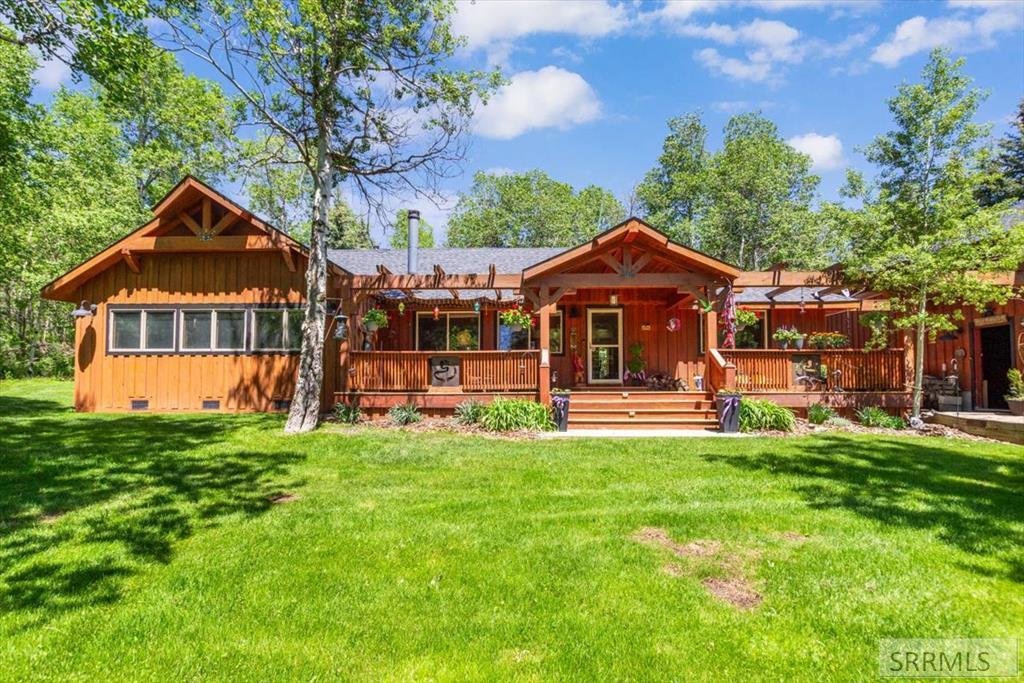 House in Island Park, Idaho, United States 1 - 17382384
