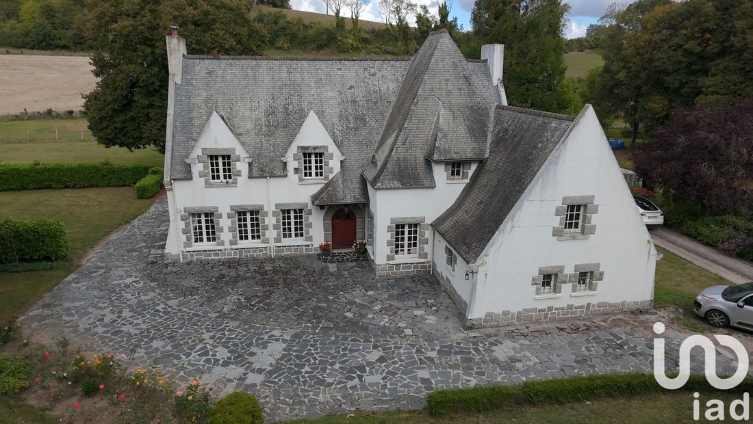 House in Blangy-sur-Bresle, Normandy, France 1 - 18100324