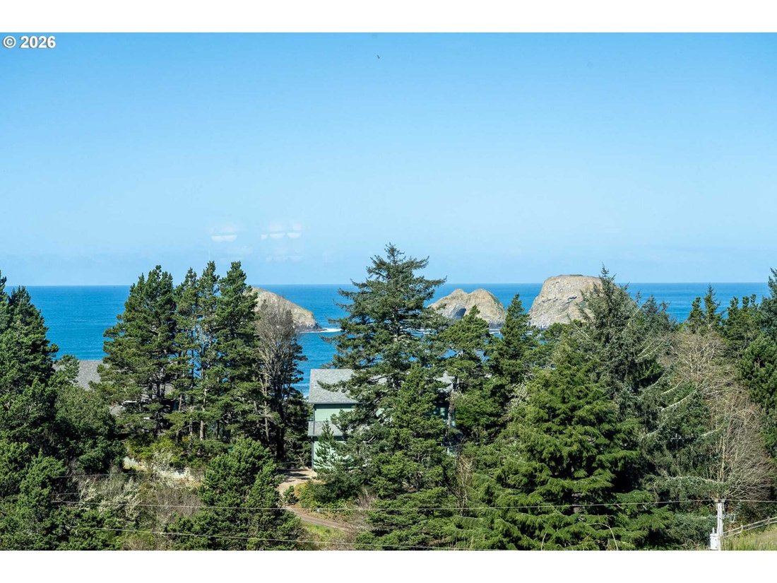 House in Tillamook, Oregon, United States 2 - 18095093