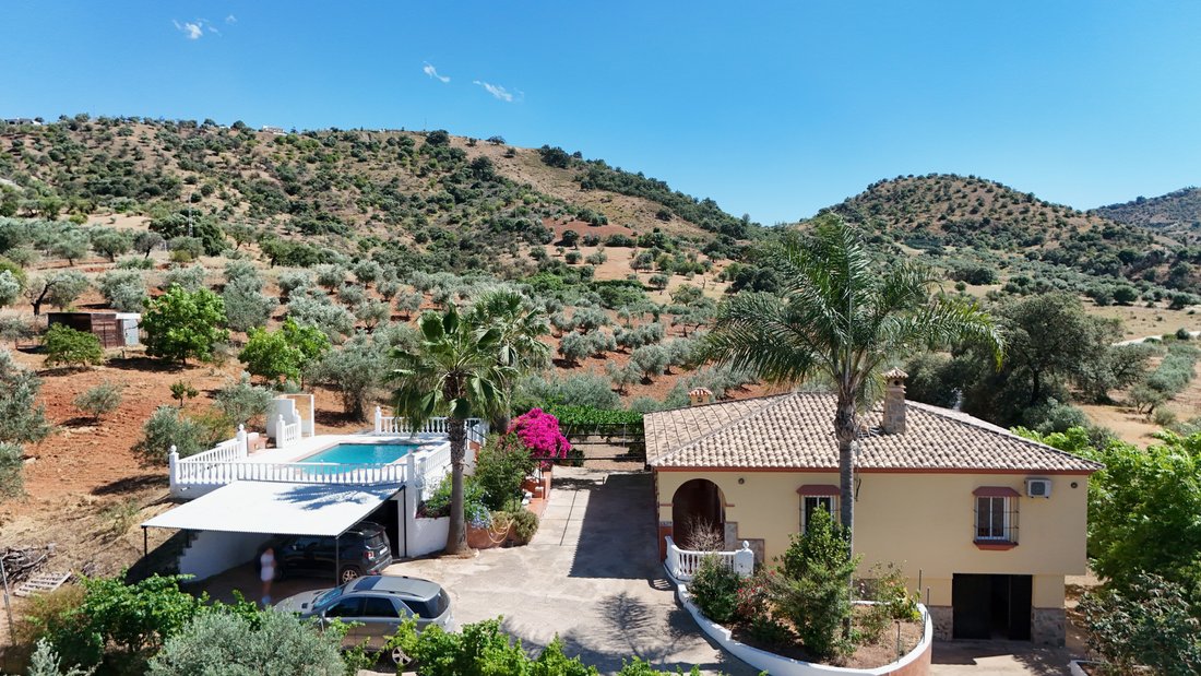 Finca in Coin, Andalusia, Spain 3 - 18094861
