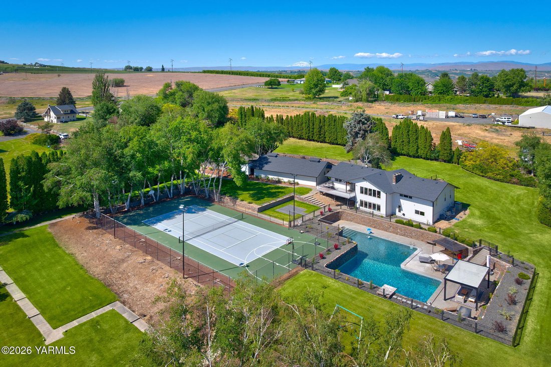 House in Selah, Washington, United States 4 - 18097813