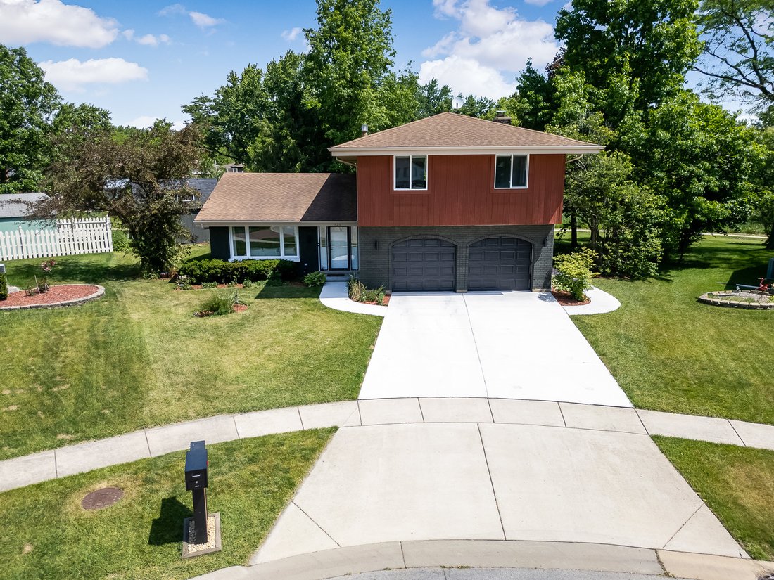House in Schaumburg, Illinois, United States 3 - 18101381