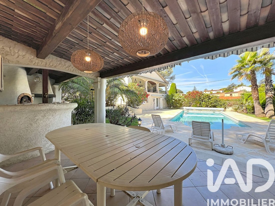 House in Mougins, Provence-Alpes-Côte d'Azur, France 3 - 18100109